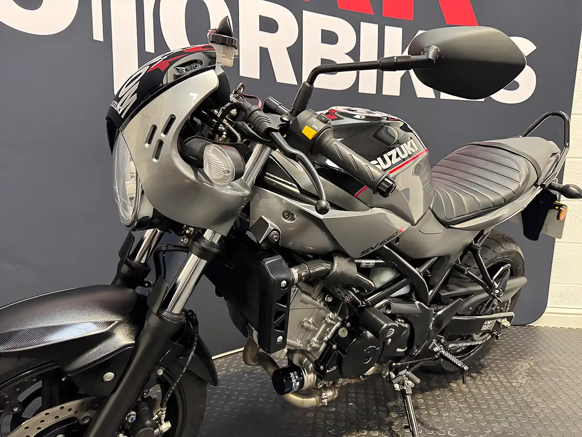 Used 2018 Suzuki SV650 X - Interior and Exterior details 16