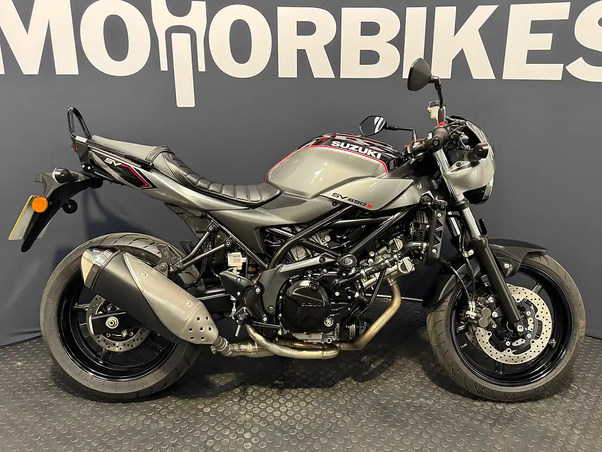 Used 2018 Suzuki SV650 X - Interior and Exterior details 3