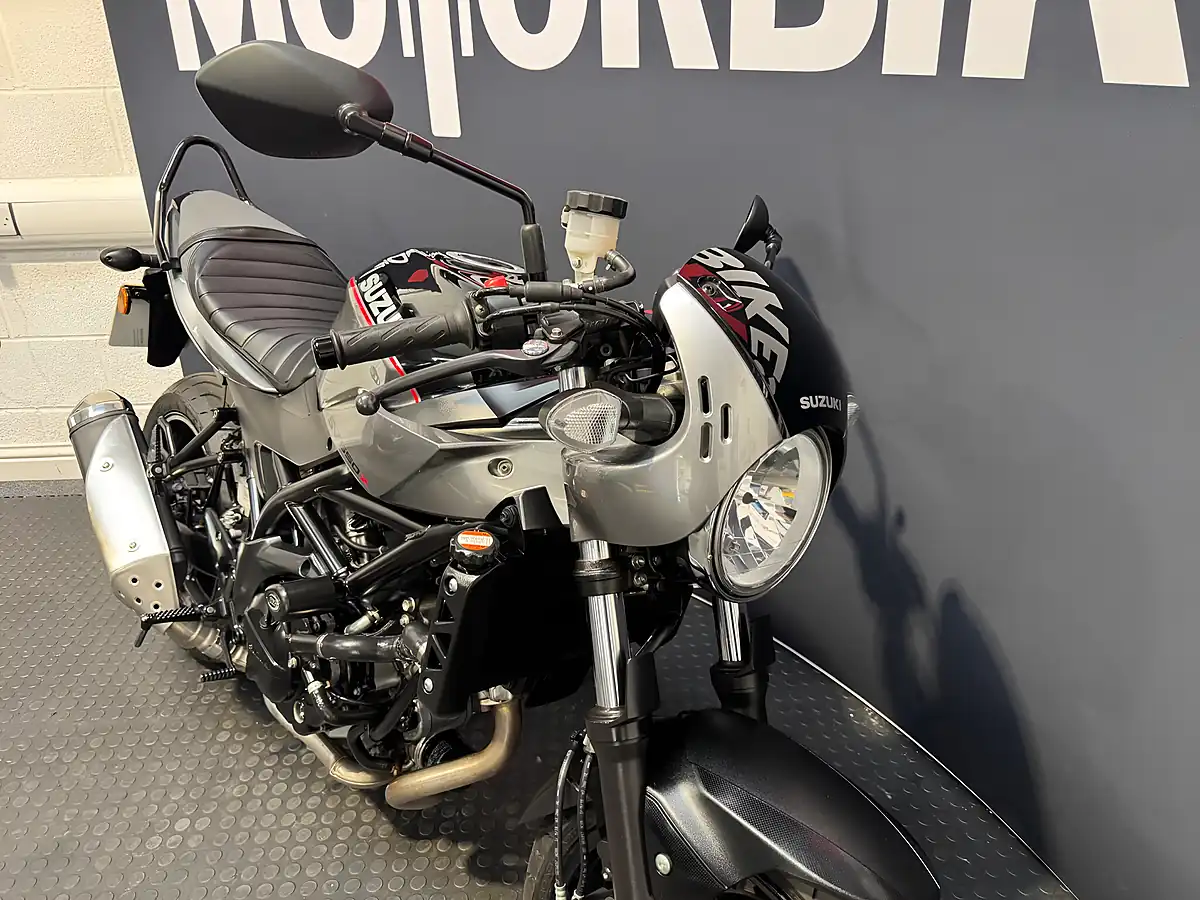 Used 2018 Suzuki SV650 X - Interior and Exterior details 7