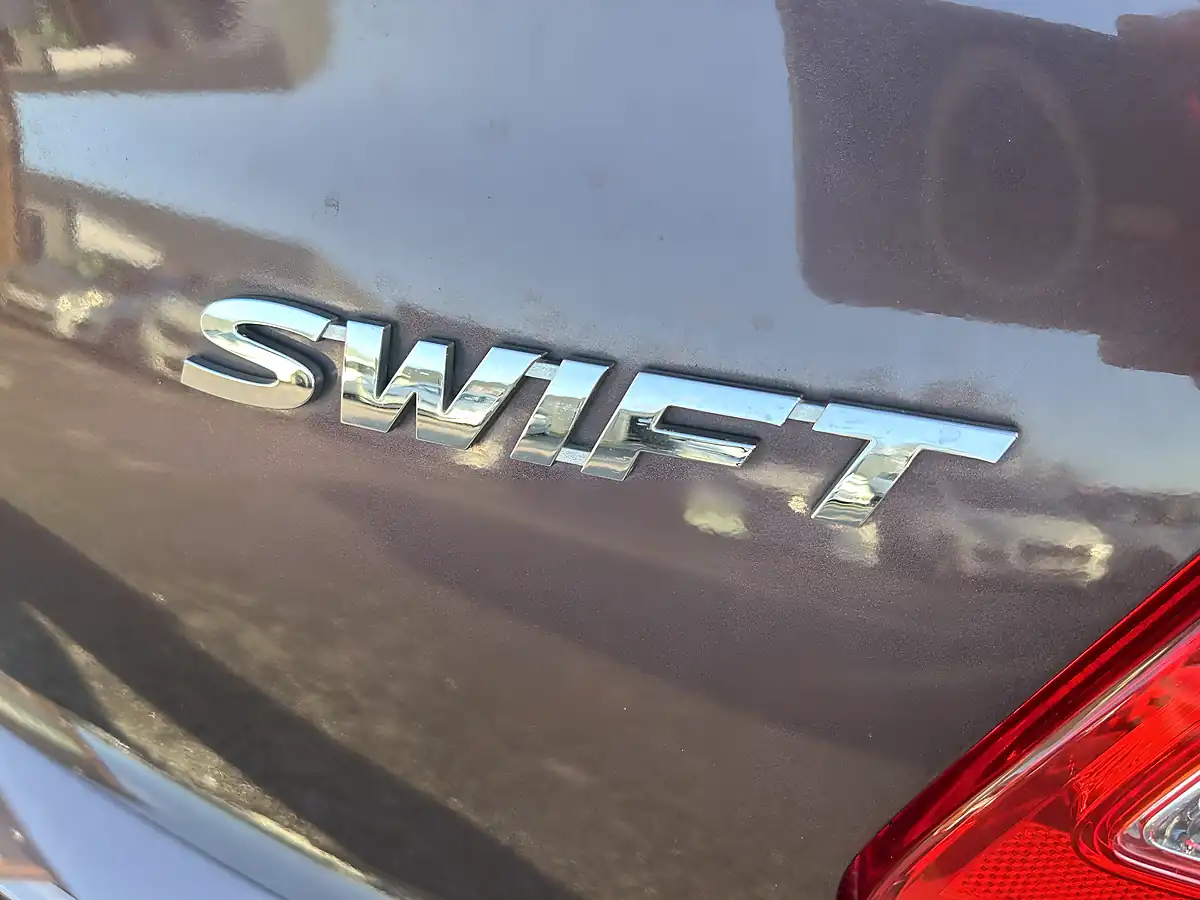 Used 2018 Suzuki Swift Brown - Interior and Exterior details 10