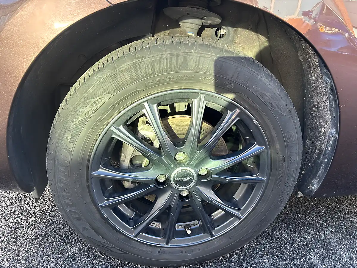 Used 2018 Suzuki Swift Brown - Interior and Exterior details 19