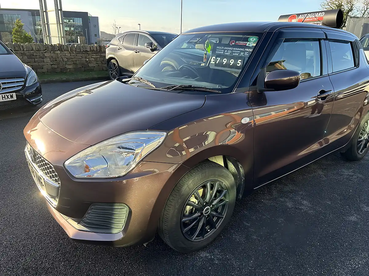 Used 2018 Suzuki Swift Brown - Interior and Exterior details 3