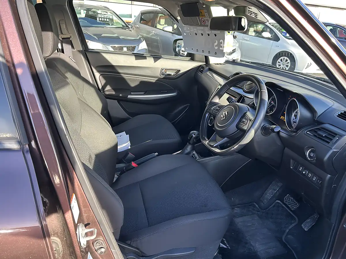 Used 2018 Suzuki Swift Brown - Interior and Exterior details 8