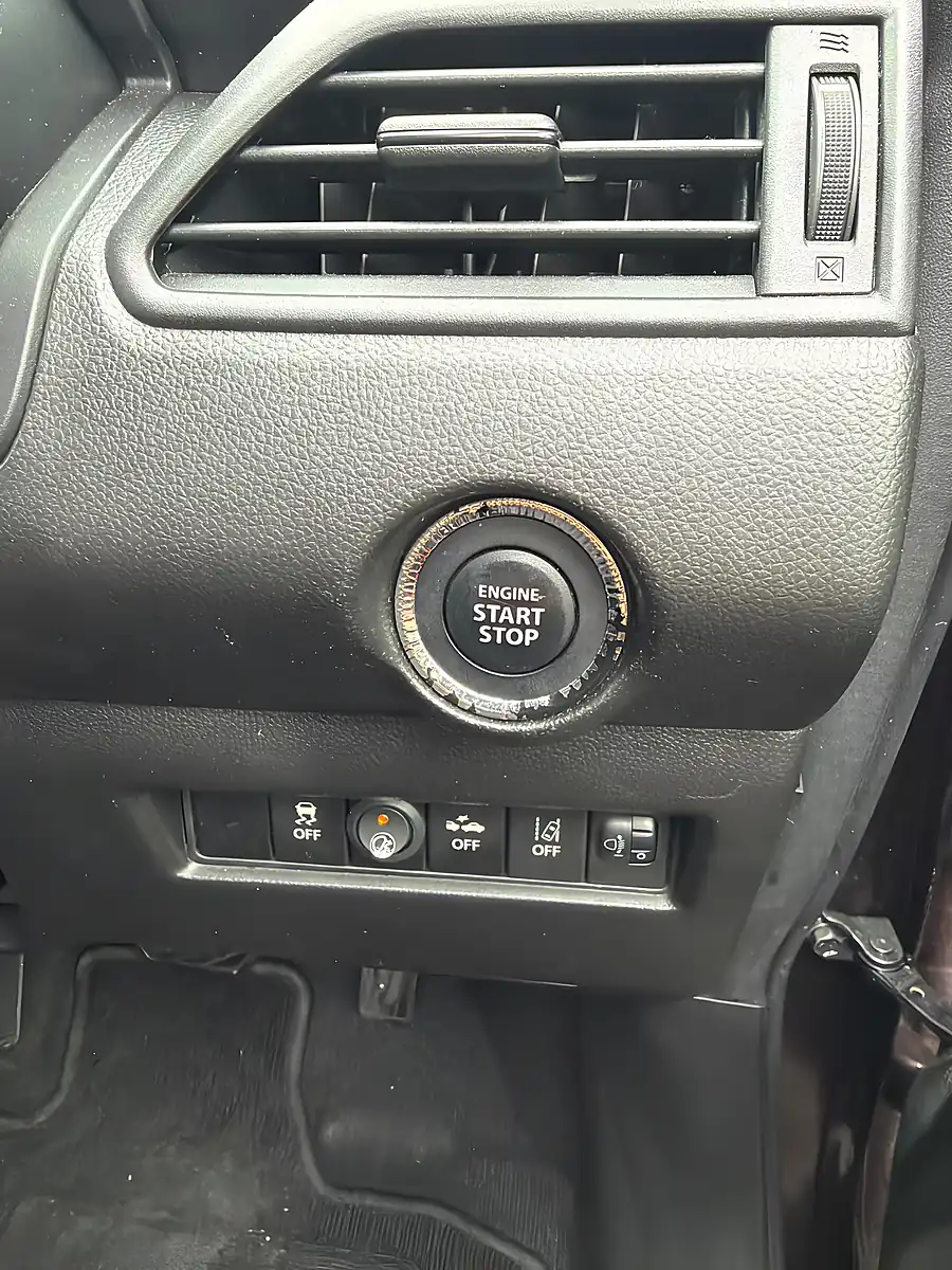 Used 2018 Suzuki Swift Brown - Interior and Exterior details 10