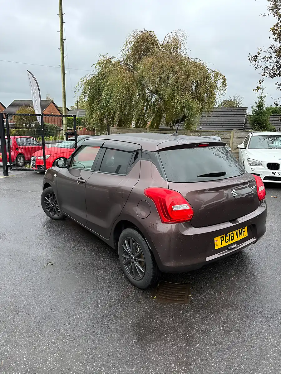 Used 2018 Suzuki Swift Brown - Interior and Exterior details 5