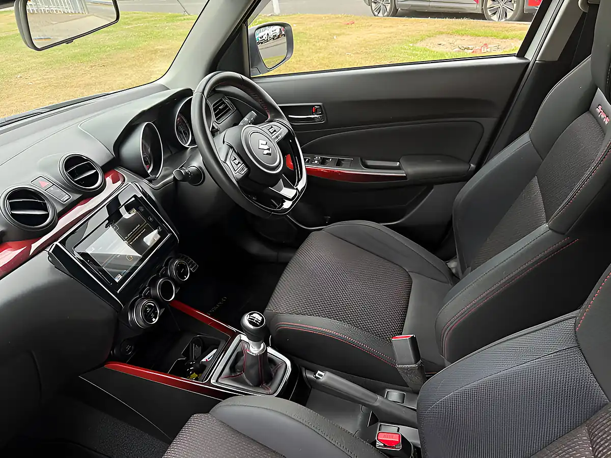 Used 2018 Suzuki Swift Sport White - Interior and Exterior details 12
