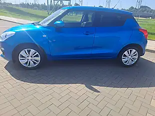 Used 2018 Suzuki Swift Sz-T Blue - Interior and Exterior details 3