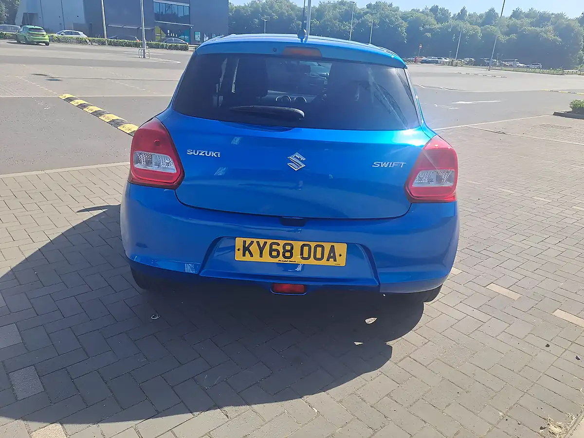 Used 2018 Suzuki Swift Sz-T Blue - Interior and Exterior details 8