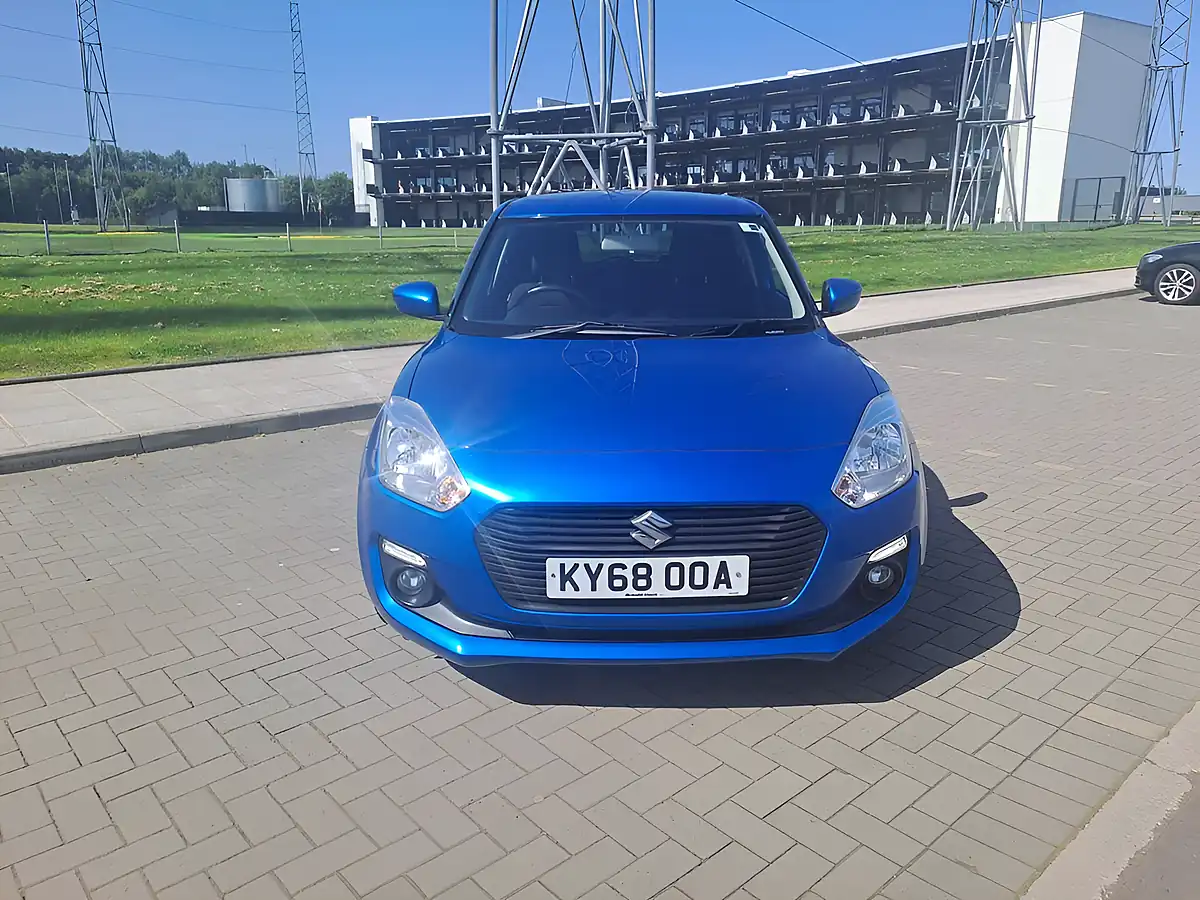 Used 2018 Suzuki Swift Sz-T Blue - Interior and Exterior details 9