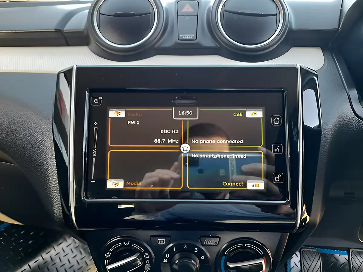 Used 2018 Suzuki Swift Sz-T Grey/Black - Interior and Exterior details 18