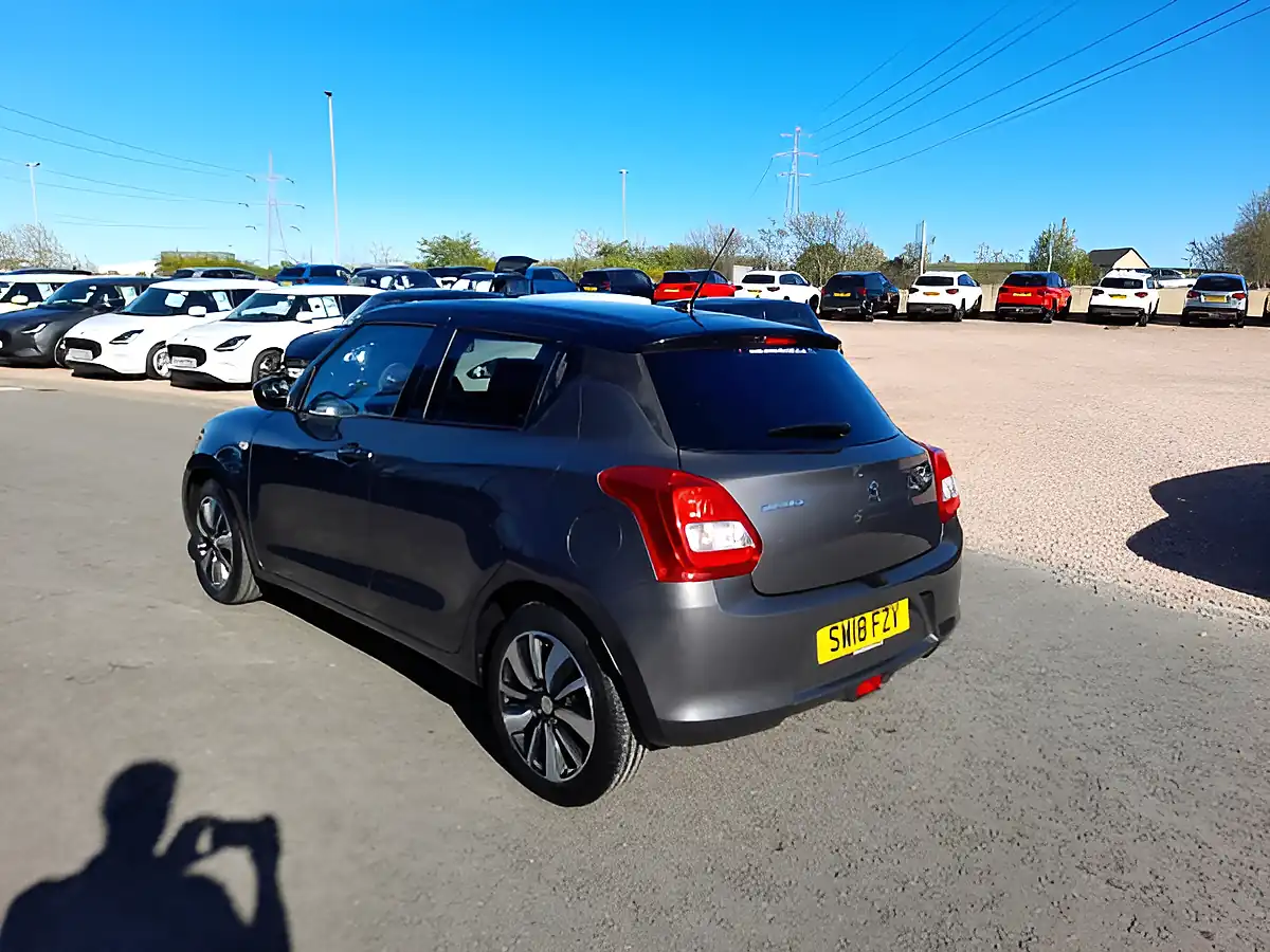 Used 2018 Suzuki Swift Sz-T Grey/Black - Interior and Exterior details 5