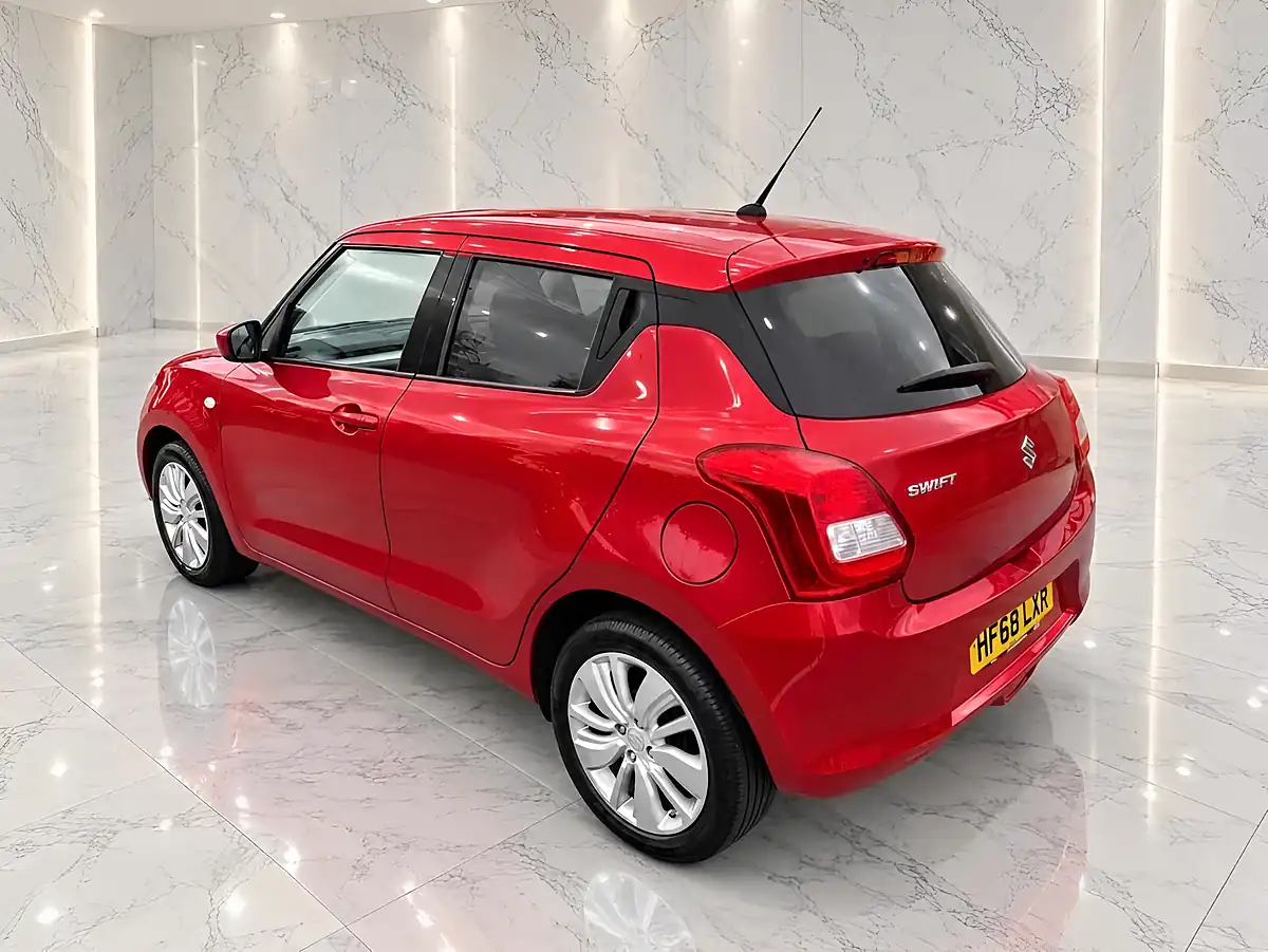 Used 2018 Suzuki Swift Sz-T Red Metallic - Interior and Exterior details 4