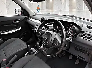 Used 2018 Suzuki Swift Sz-T Red Metallic - Interior and Exterior details 8