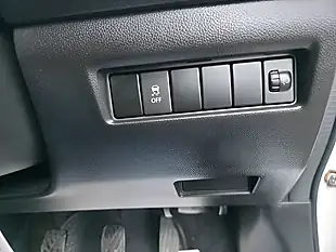 Used 2018 Suzuki Swift Sz-T White - Interior and Exterior details 16