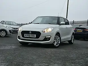 Used 2018 Suzuki Swift Sz-T White - Interior and Exterior details 17