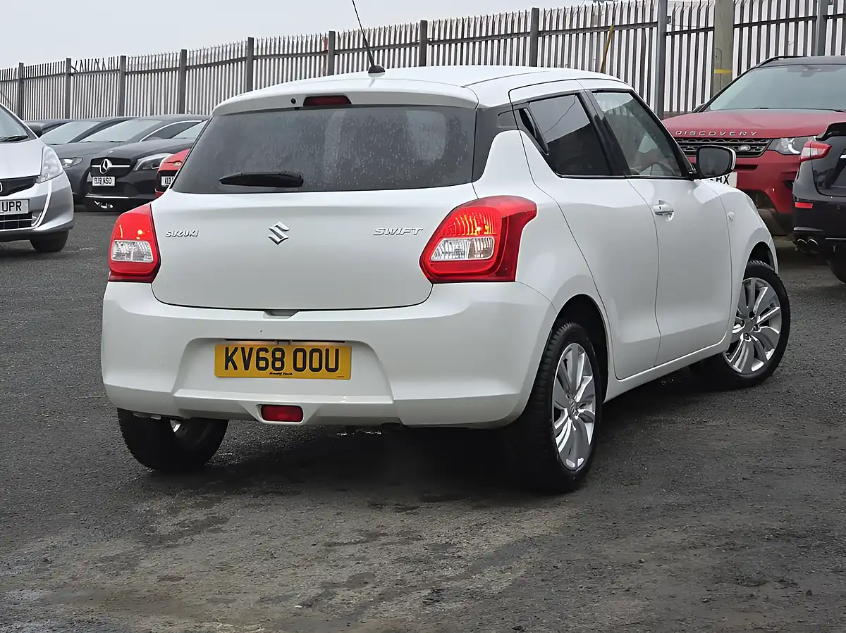 Used 2018 Suzuki Swift Sz-T White - Interior and Exterior details 19