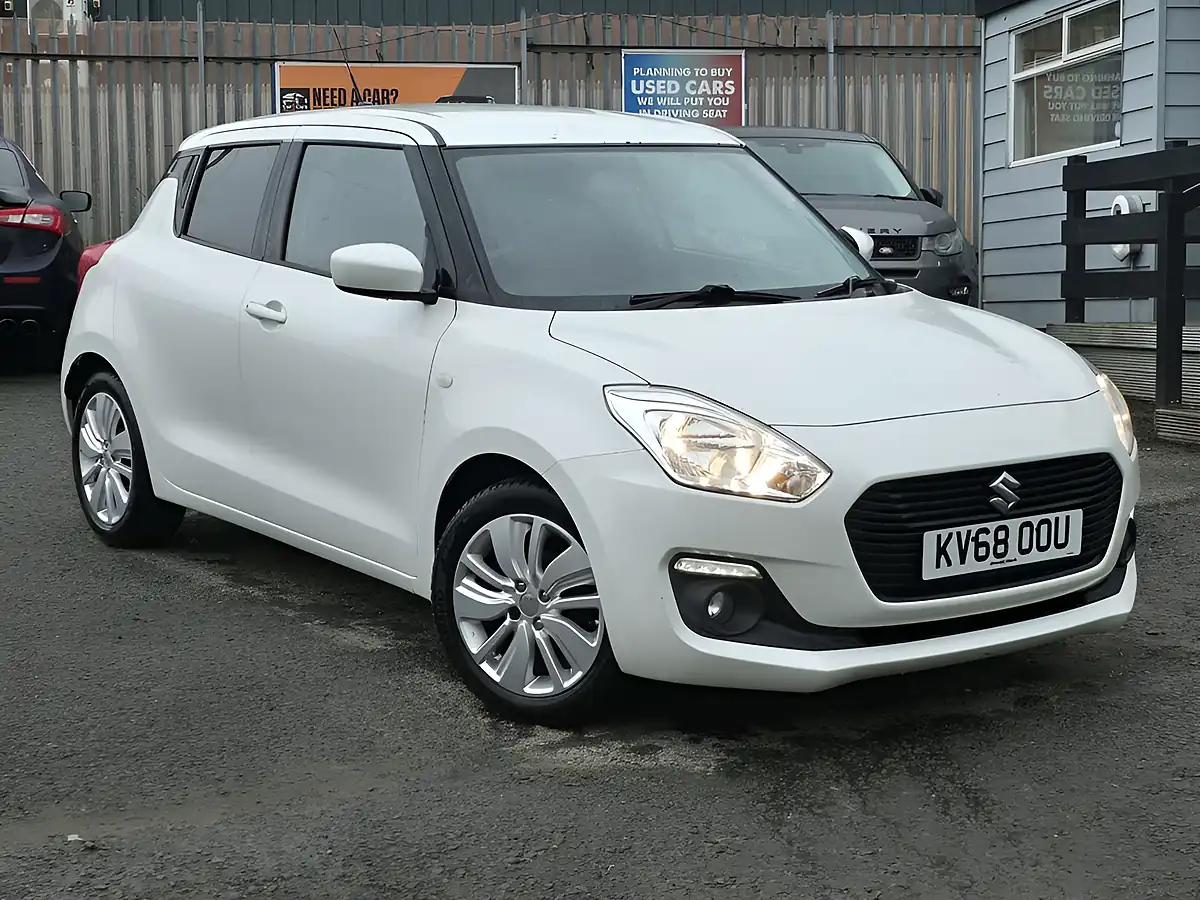 Used 2018 Suzuki Swift Sz-T White - Interior and Exterior details 2