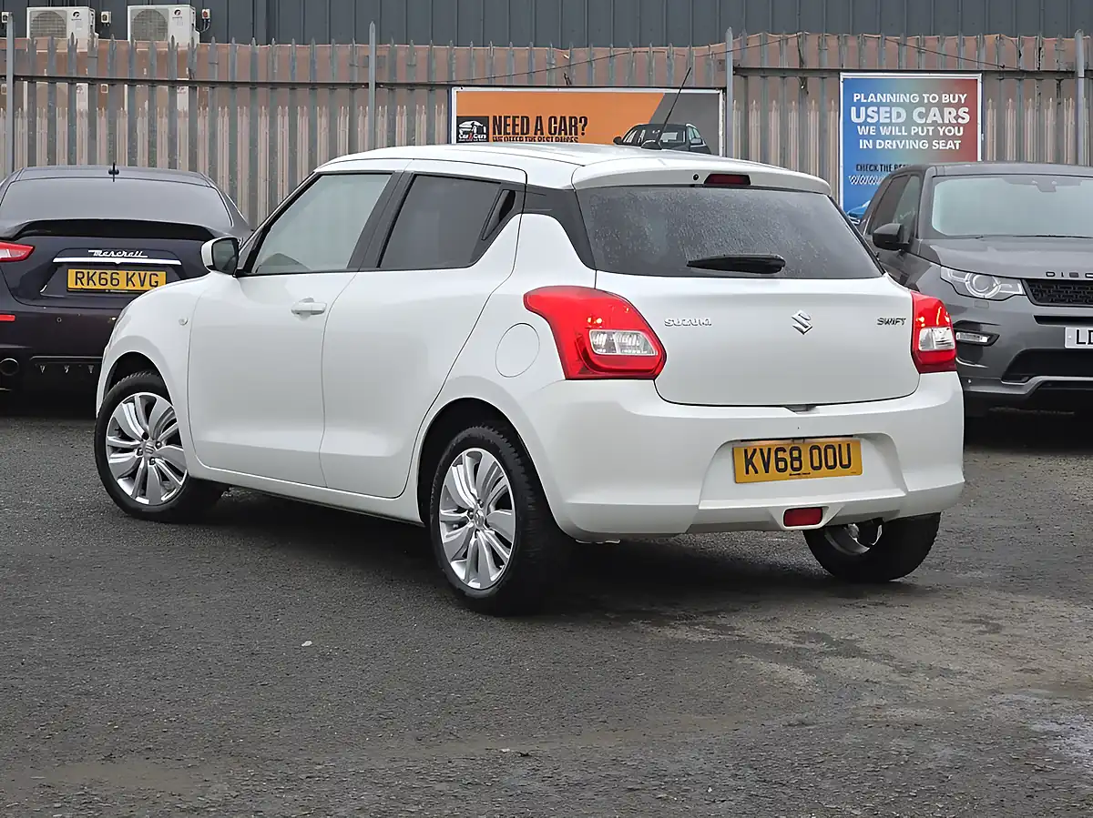 Used 2018 Suzuki Swift Sz-T White - Interior and Exterior details 20