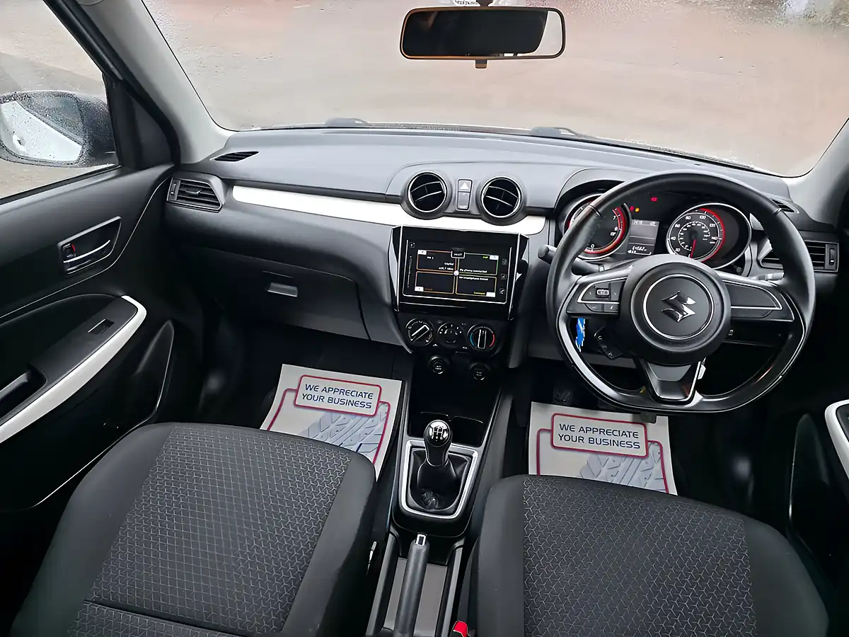 Used 2018 Suzuki Swift Sz-T White - Interior and Exterior details 7