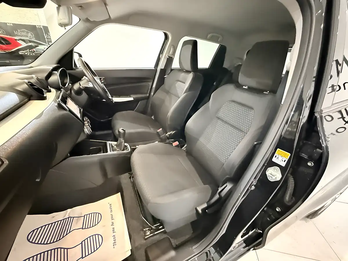Used 2018 Suzuki Swift SZ5 Black - Interior and Exterior details 12