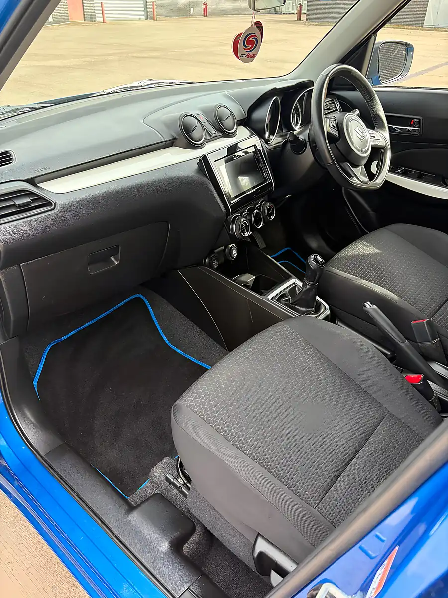 Used 2018 Suzuki Swift SZ5 Blue - Interior and Exterior details 10