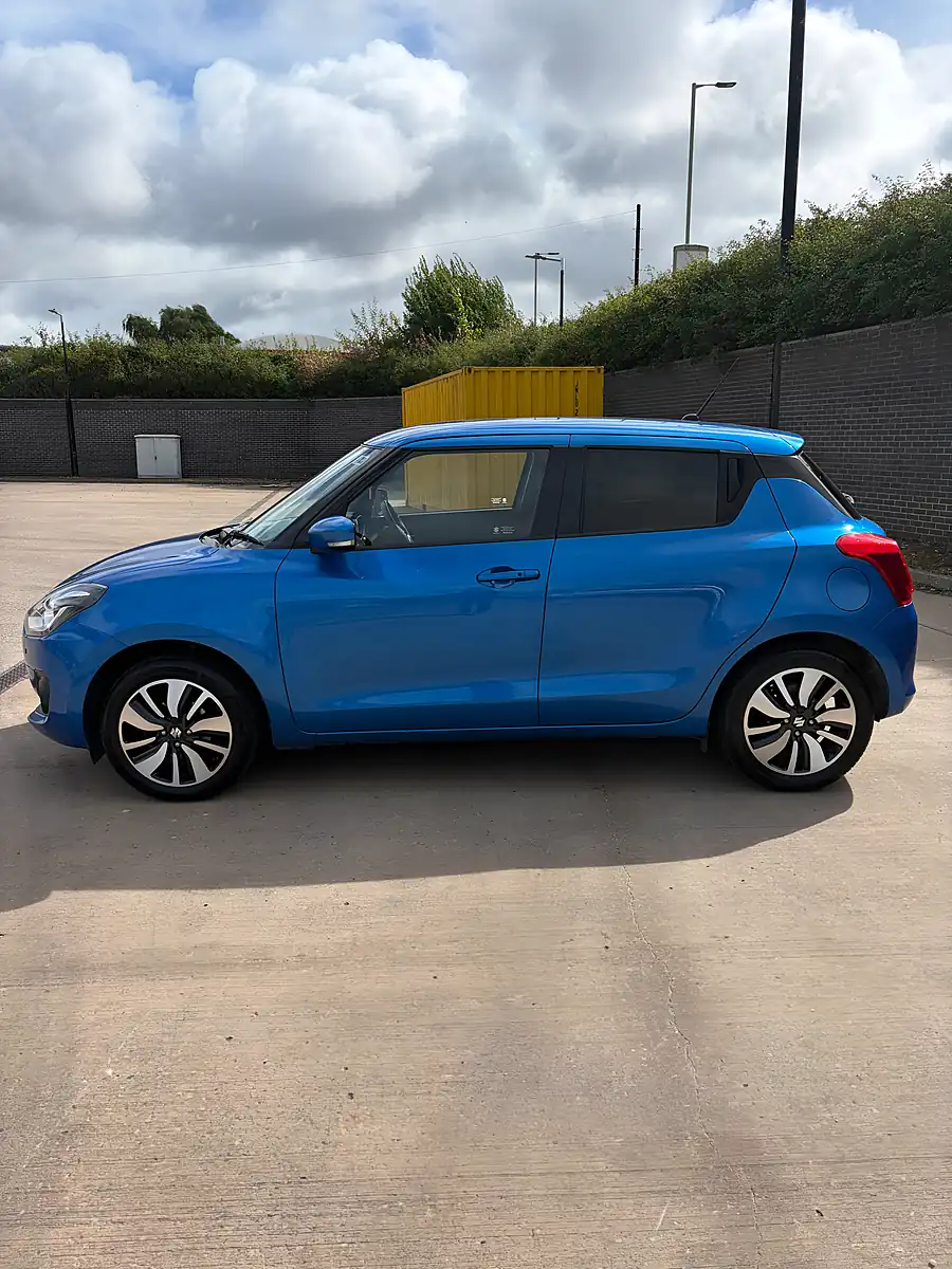 Used 2018 Suzuki Swift SZ5 Blue - Interior and Exterior details 2