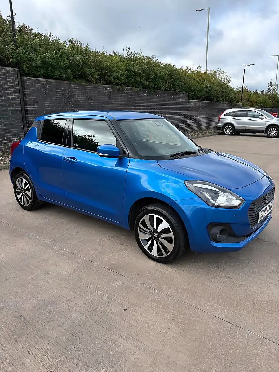 Used 2018 Suzuki Swift SZ5 Blue - Interior and Exterior details 7