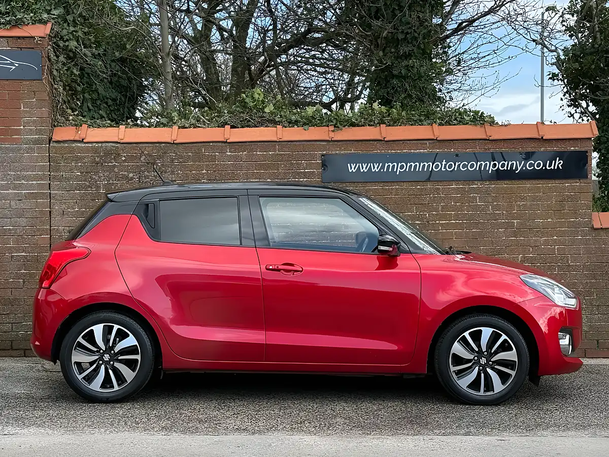 Used 2018 Suzuki Swift SZ5 Burning Red Pearl - Interior and Exterior details 3