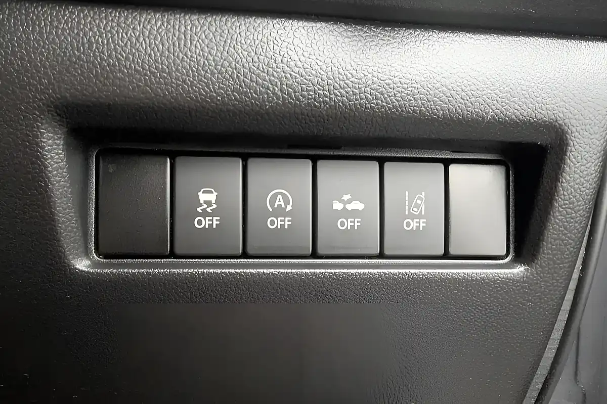 Used 2018 Suzuki Swift SZ5 Grey - Interior and Exterior details 13