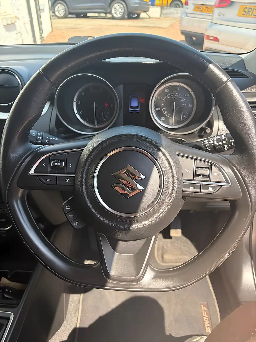 Used 2018 Suzuki Swift SZ5 Silver - Interior and Exterior details 13