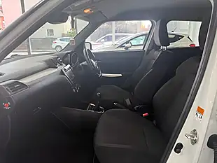 Used 2018 Suzuki Swift SZ5 White - Interior and Exterior details 15