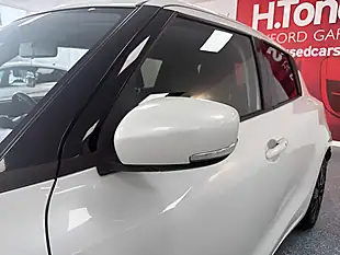 Used 2018 Suzuki Swift SZ5 White - Interior and Exterior details 17