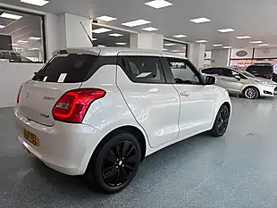 Used 2018 Suzuki Swift SZ5 White - Interior and Exterior details 2