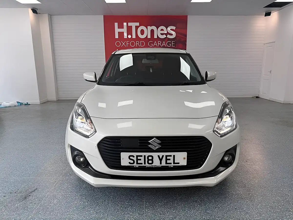 Used 2018 Suzuki Swift SZ5 White - Interior and Exterior details 20
