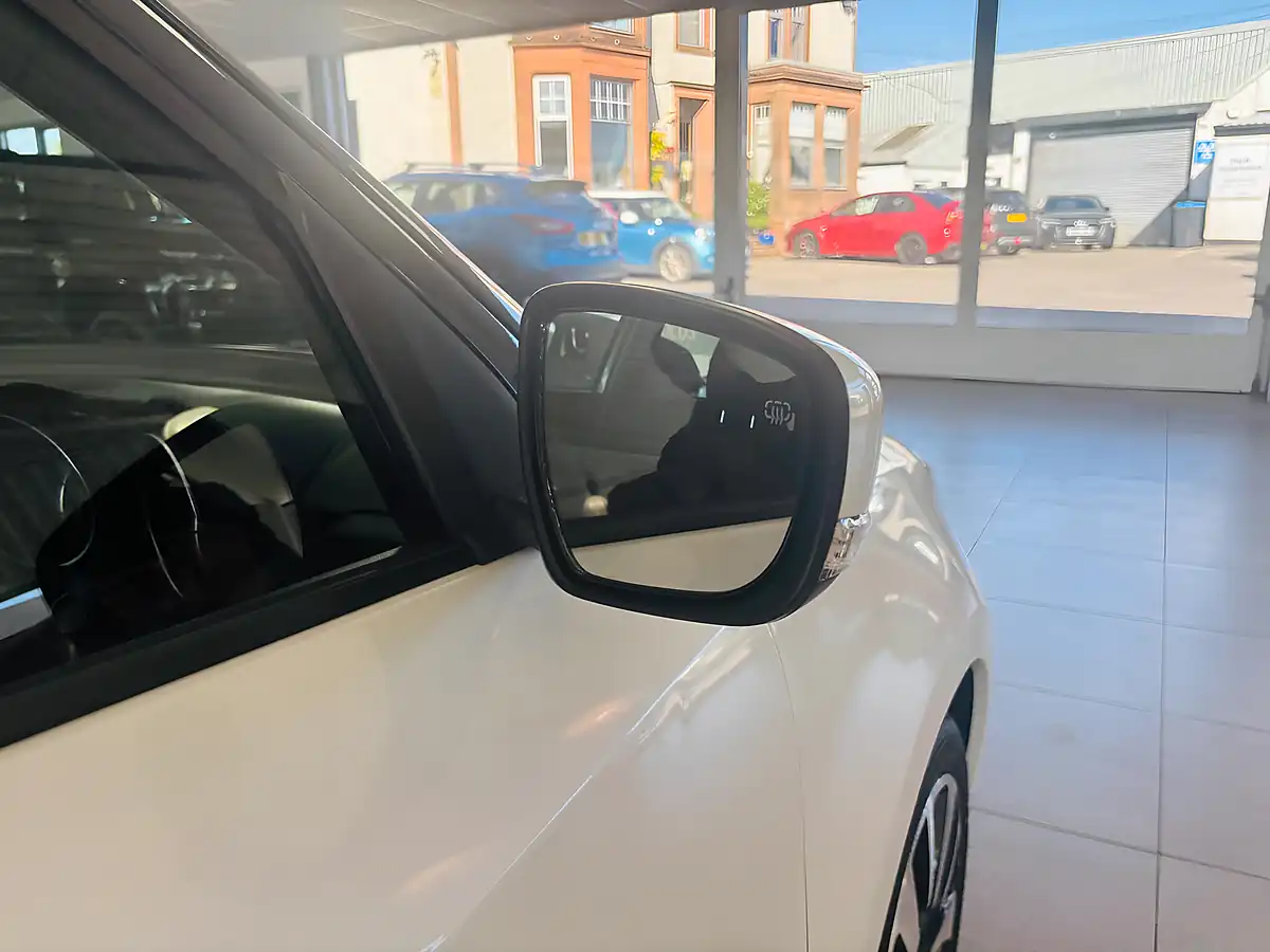 Used 2018 Suzuki Swift SZ5 White - Interior and Exterior details 10