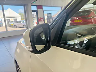 Used 2018 Suzuki Swift SZ5 White - Interior and Exterior details 12