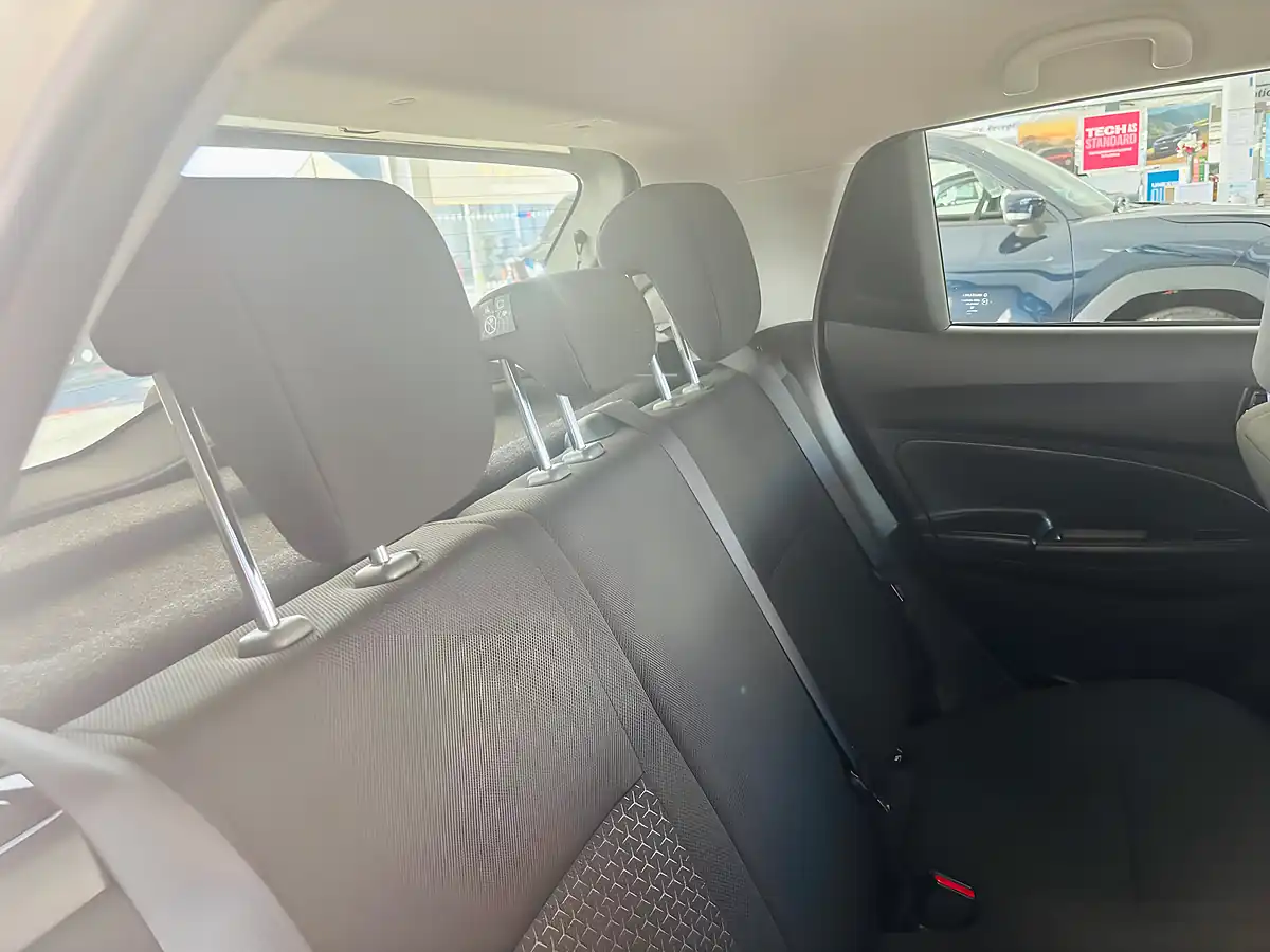Used 2018 Suzuki Swift SZ5 White - Interior and Exterior details 16