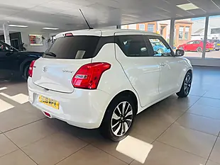 Used 2018 Suzuki Swift SZ5 White - Interior and Exterior details 5