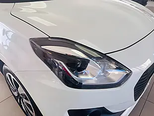 Used 2018 Suzuki Swift SZ5 White - Interior and Exterior details 9