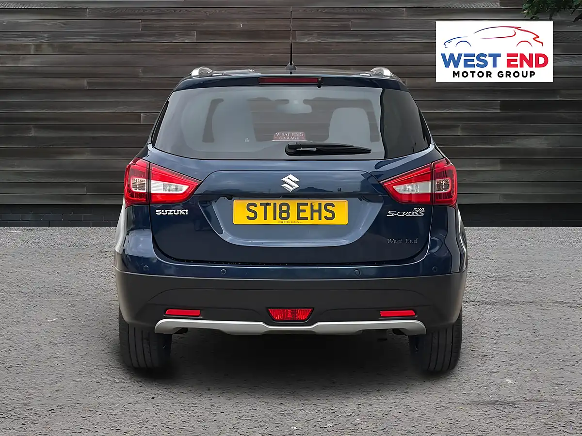 Used 2018 Suzuki SX4 S-Cross Sz-T Blue - Interior and Exterior details 4