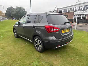 Used 2018 Suzuki SX4 S-Cross Sz-T Grey - Interior and Exterior details 3