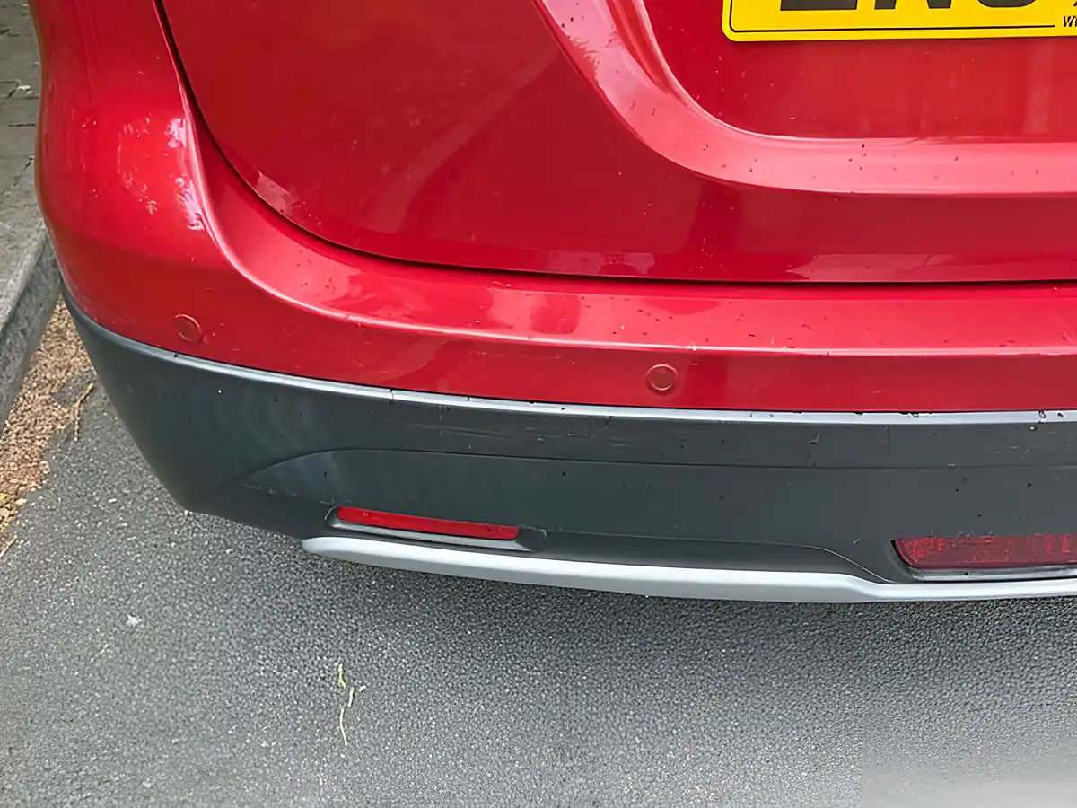 Used 2018 Suzuki Sx4 S-Cross Sz-T Red - Interior and Exterior details 16
