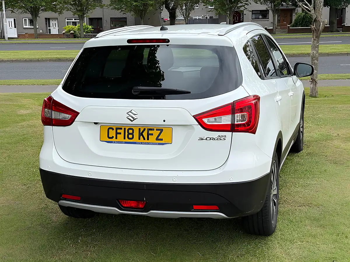 Used 2018 Suzuki SX4 S-Cross Sz-T Red - Interior and Exterior details 5
