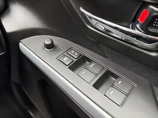 Used 2018 Suzuki SX4 S-Cross SZ4 Black - Interior and Exterior details 13