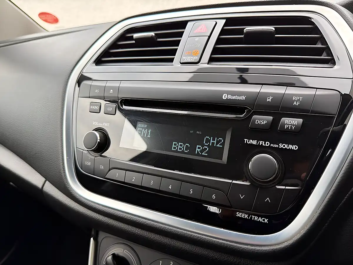 Used 2018 Suzuki SX4 S-Cross SZ4 Black - Interior and Exterior details 14