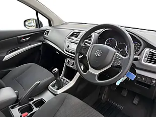 Used 2018 Suzuki SX4 S-Cross SZ4 Black - Interior and Exterior details 7
