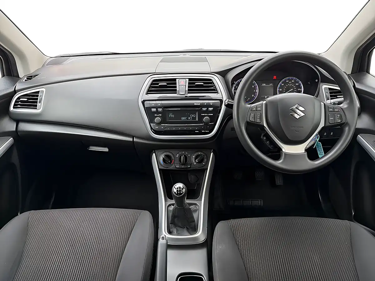 Used 2018 Suzuki SX4 S-Cross SZ4 Black - Interior and Exterior details 9