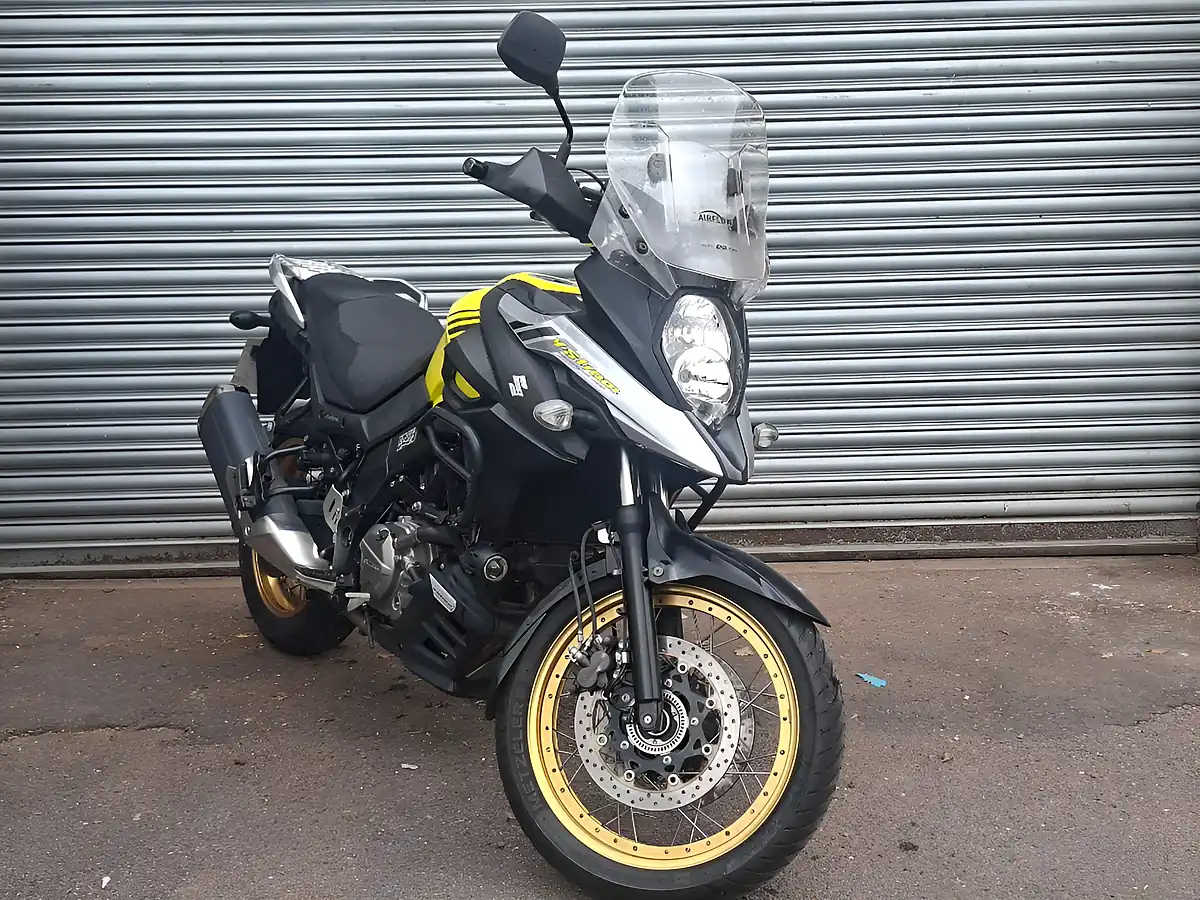 Used 2018 Suzuki V-Strom 650 Yellow - Interior and Exterior details 2