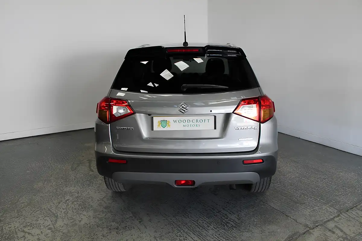 Used 2018 Suzuki Vitara S Allgrip Grey - Interior and Exterior details 10