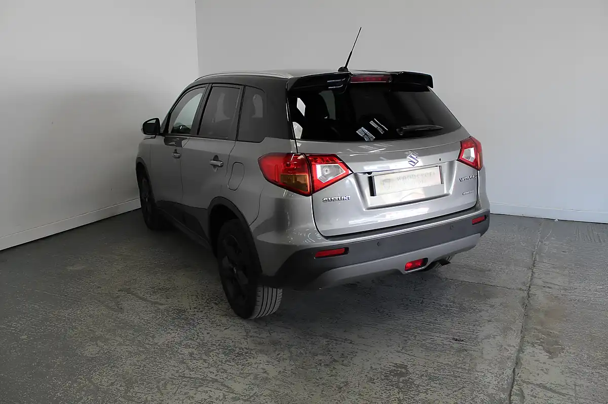 Used 2018 Suzuki Vitara S Allgrip Grey - Interior and Exterior details 5
